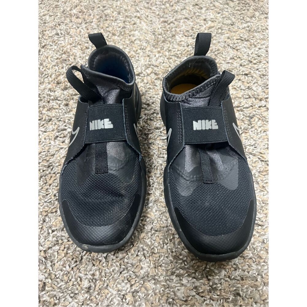 Nike Flex Runner 3 Big Kid road running shoes